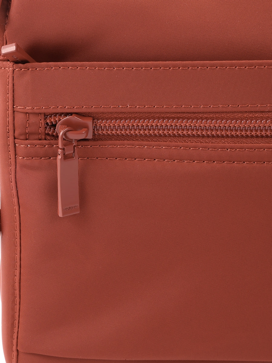HEDGREN Eye M Crossbody/Sling/Messenger