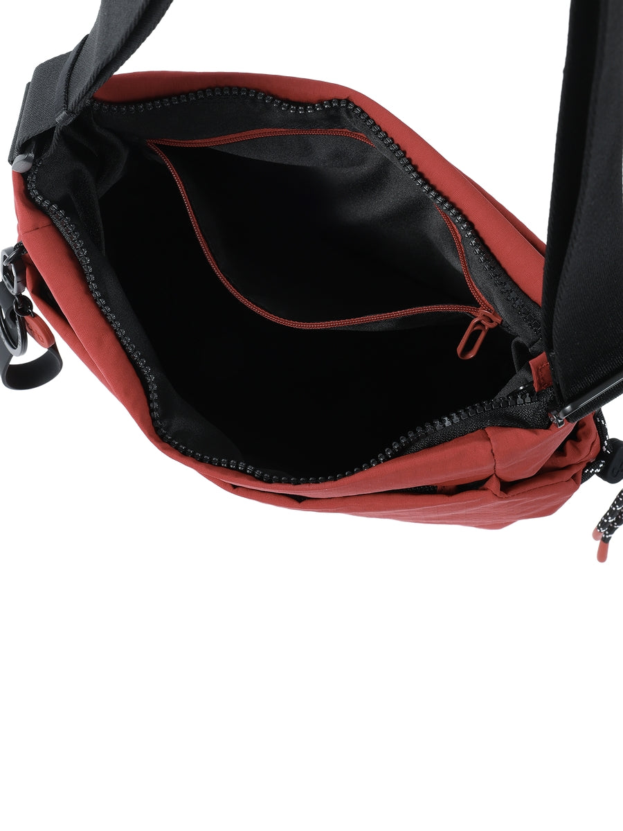 HEDGREN Makoto Crossbody/Sling/Messenger