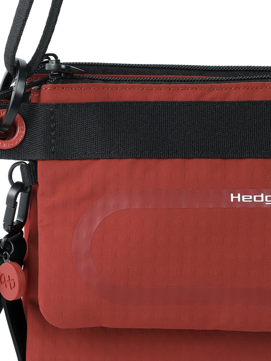 HEDGREN Isa Crossbody/Sling/Messenger