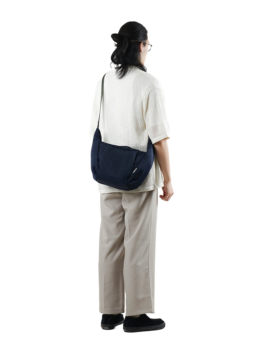 HELLOLULU Miles Crossbody/Sling/Messenger