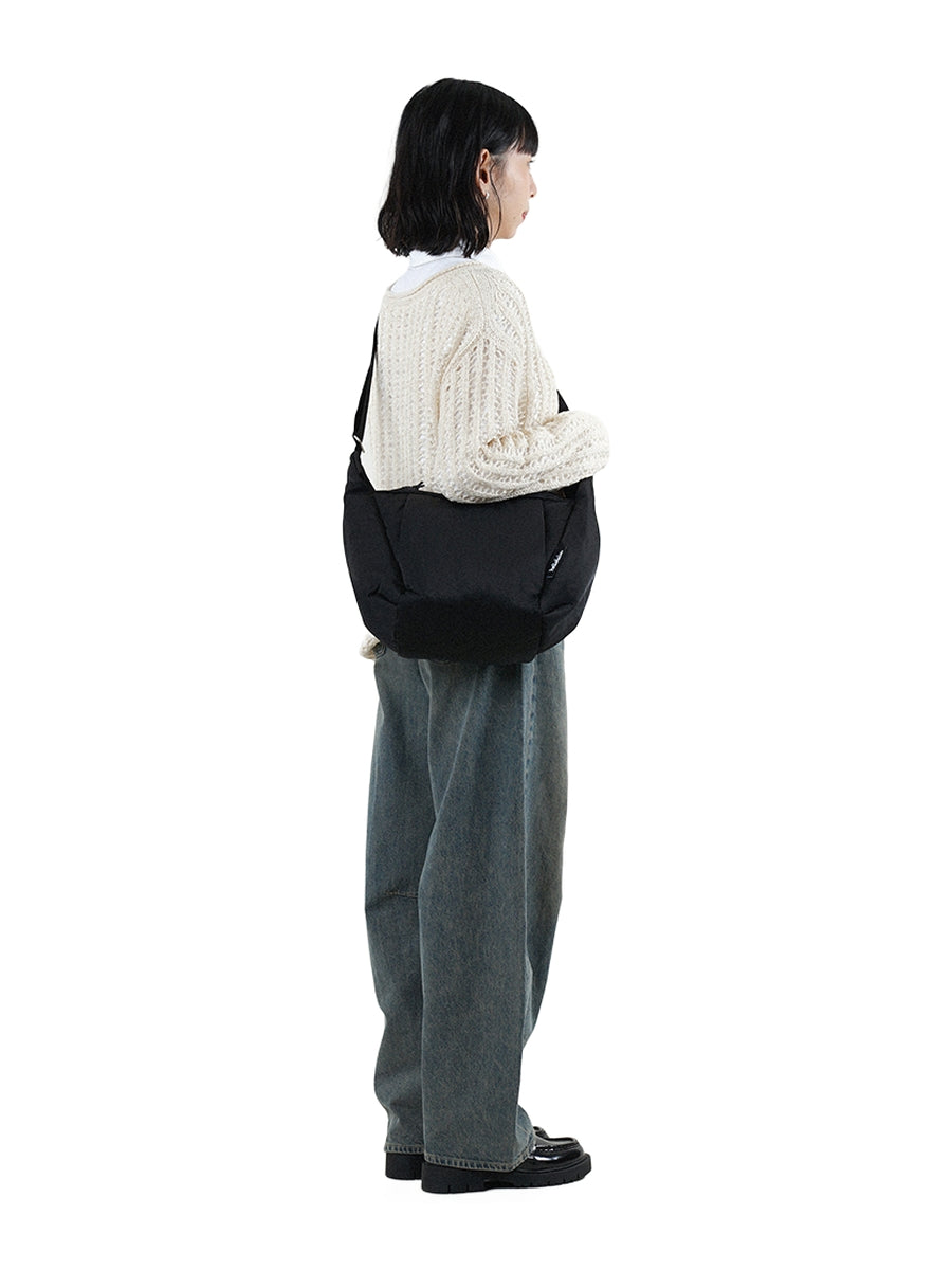 HELLOLULU Miles Crossbody/Sling/Messenger