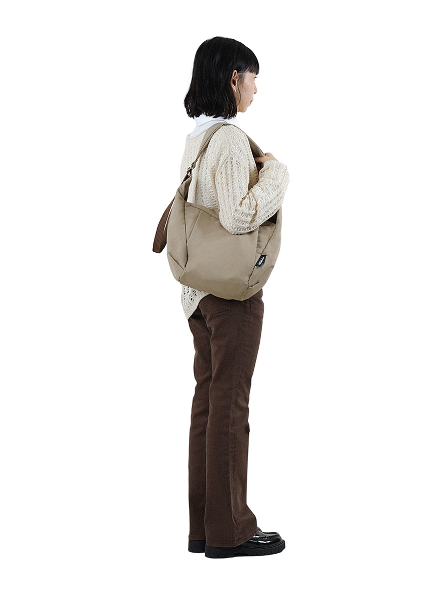 HELLOLULU Miles Crossbody/Sling/Messenger