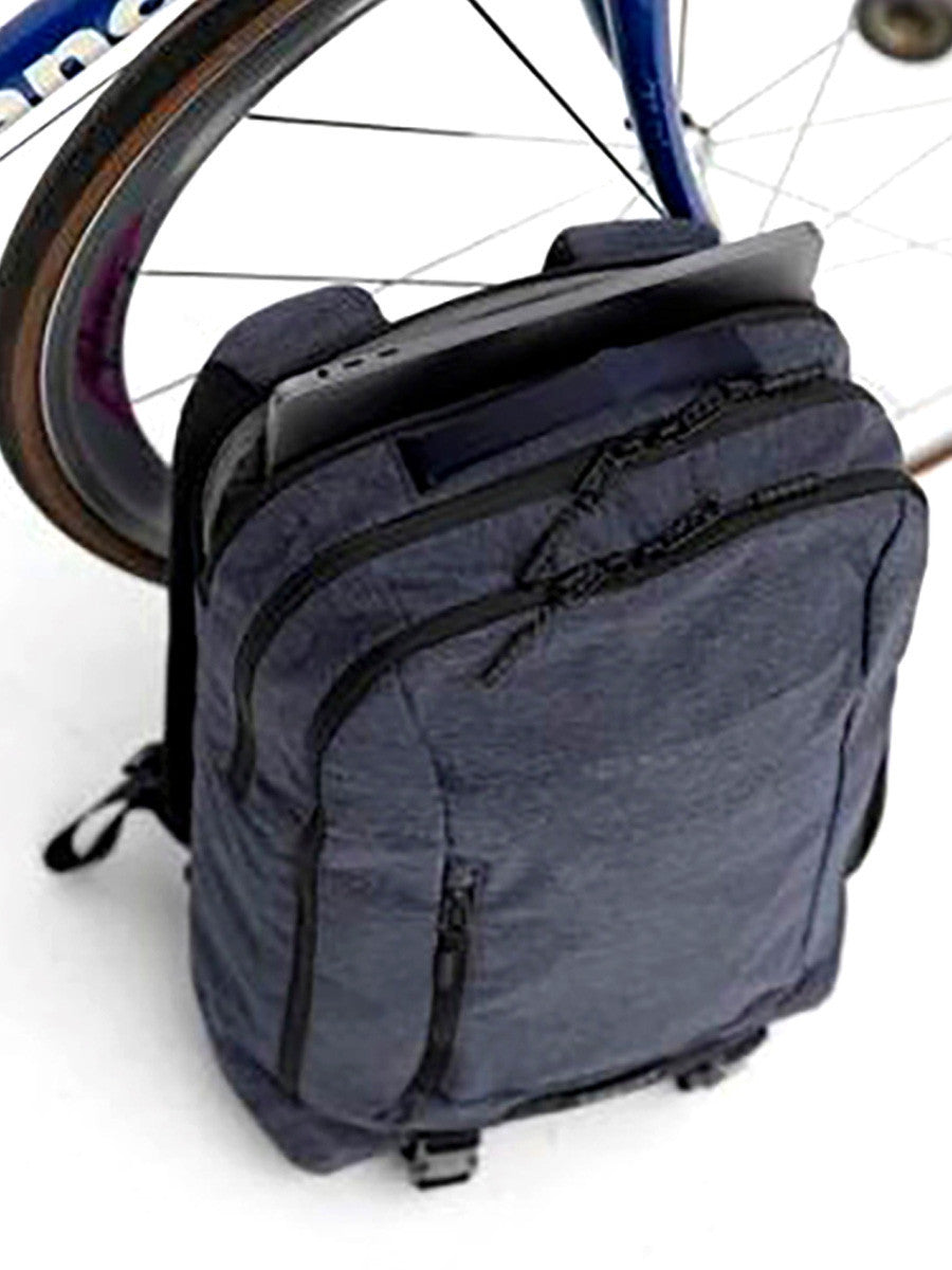 TIMBUK2 Authority