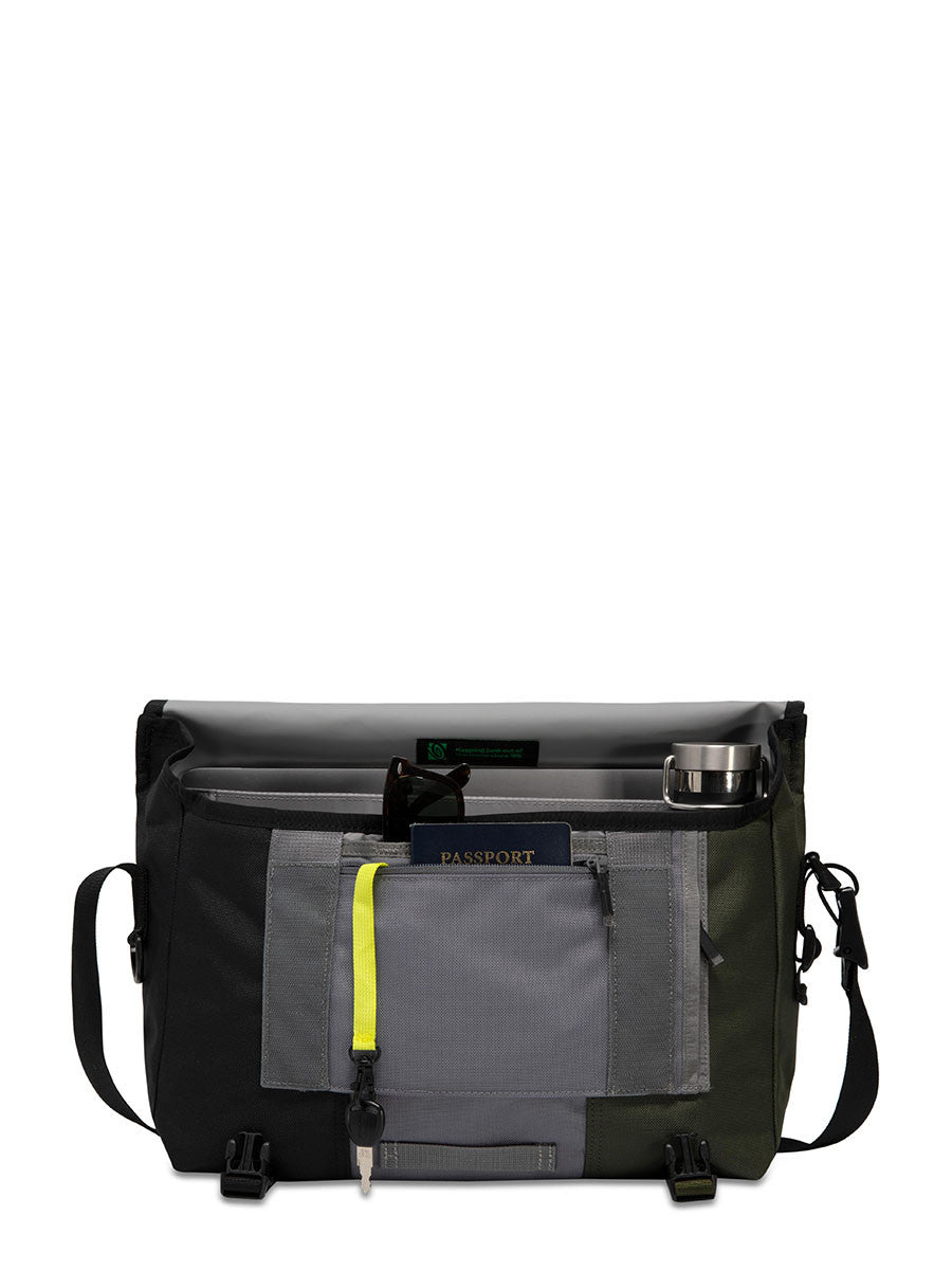 TIMBUK2 Classic Messenger Sling Bag 11L