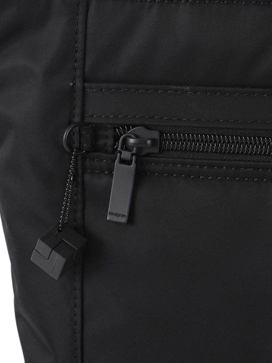 HEDGREN Zoe Shoulder Bag