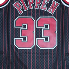 Mitchell And Ness Mitchell And Ness Swing Jersey Chicago Sporttop Blk MN18149CBUBLCKSPI95S
