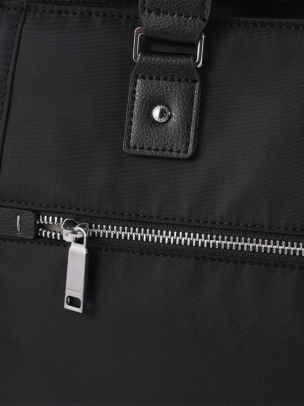 HEDGREN Zirconia Shoulder Bag