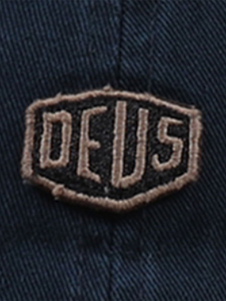 DEUS EX MACHINA Shield Standard Dad Cap