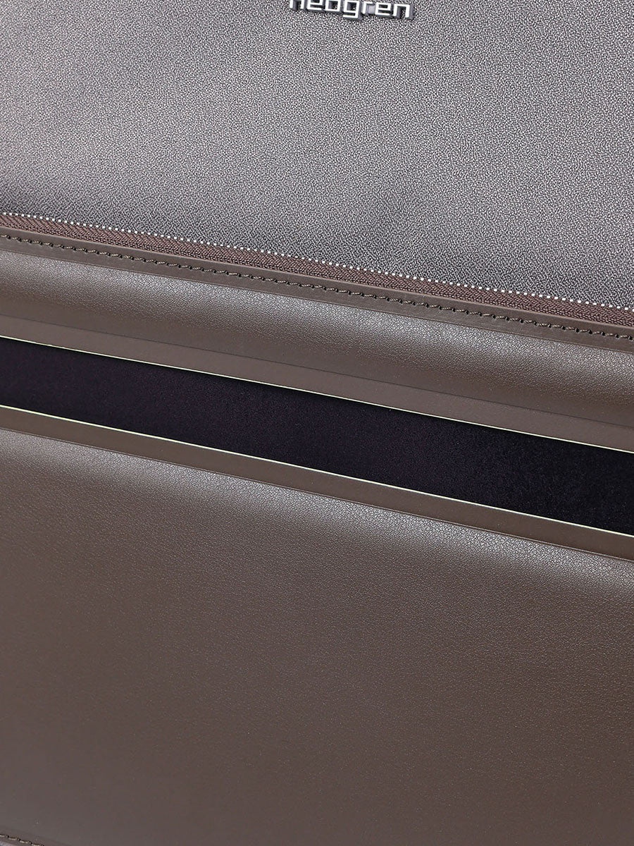 HEDGREN Lungo Shoulder Bag