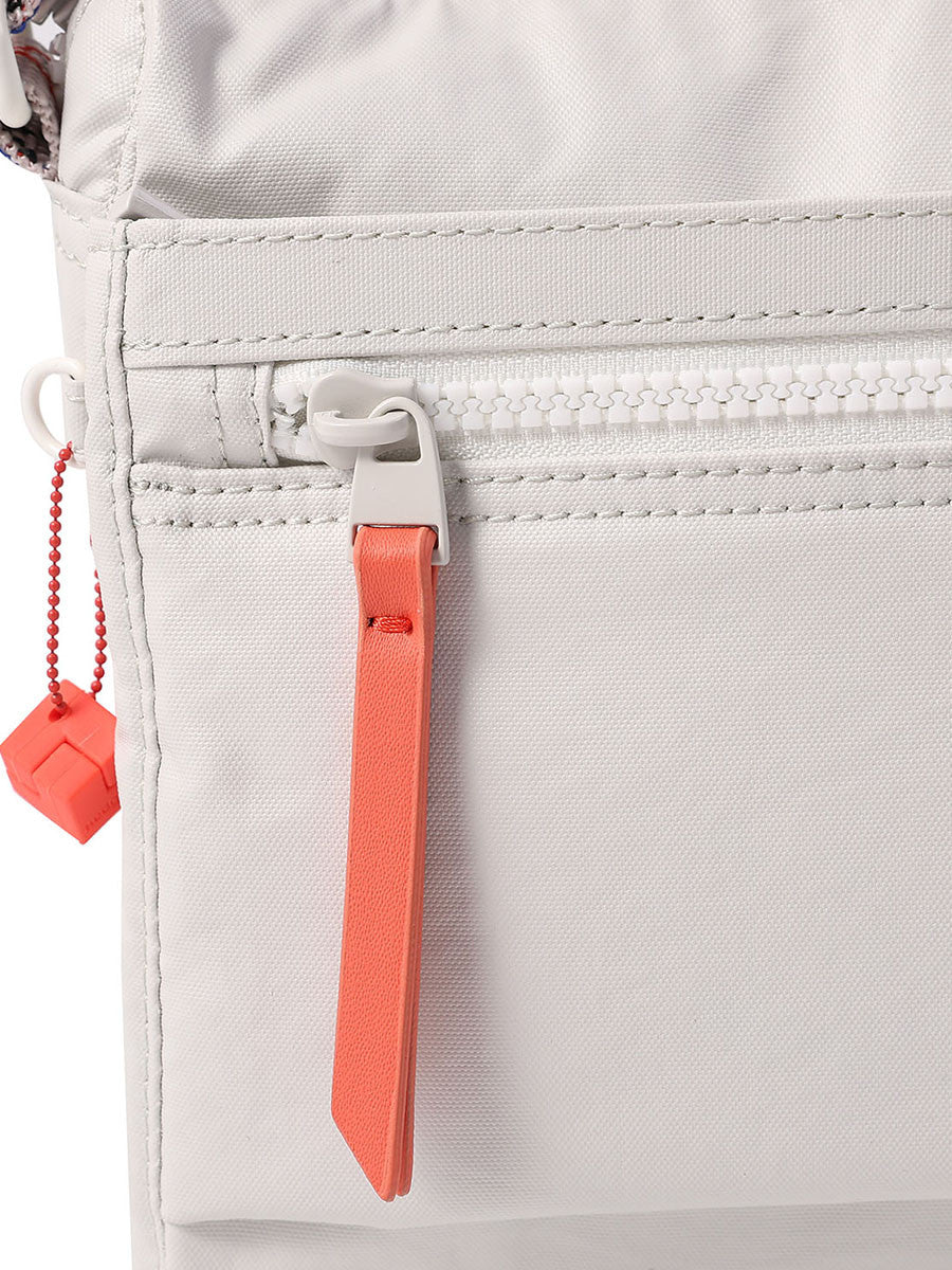 HEDGREN Eye Sling Bag